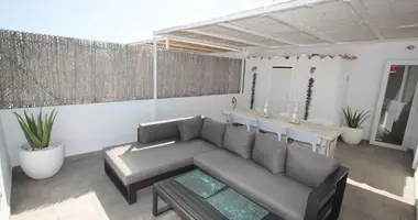 Penthouse 2 bedrooms in Palmanova, Spain