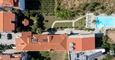 Hôtel 1 400 m² dans Neos Marmaras, Grèce