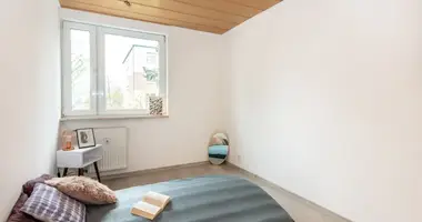 Mieszkanie 2 pokoi w Poznań, Polska