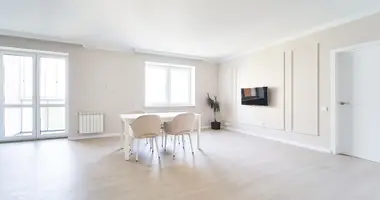 Apartamento 2 habitaciones en Kopisca, Bielorrusia