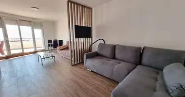 Wohnung 2 Schlafzimmer in Becici, Montenegro