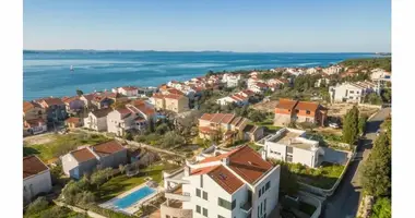 Villa 7 habitaciones en Grad Zadar, Croacia