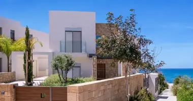 Casa 4 habitaciones en Chloraka, Chipre