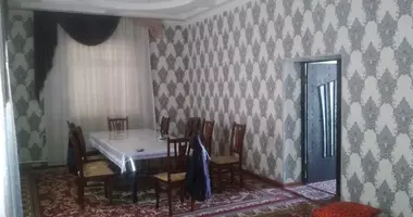 Дом 4 комнаты в Шайхантаурский район, Узбекистан