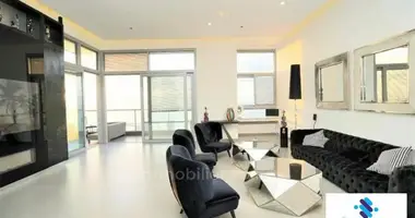 Apartamento 5 habitaciones en Asdod, Israel