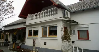 Casa 11 habitaciones en Gyomaendrod, Hungría