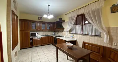 Коммерческое помещение 450 м² в Бюксенткерест, Венгрия