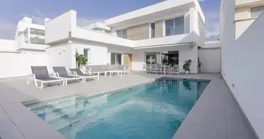 Villa 3 chambres avec Balcon, avec Climatiseur, avec parkovka dans San Javier, Espagne