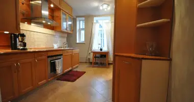 Mieszkanie 5 pokojów w Ryga, Łotwa