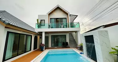 Villa 4 chambres avec Meublesd, avec Climatiseur, avec Appareils ménagers dans Province de Phuket, Thaïlande