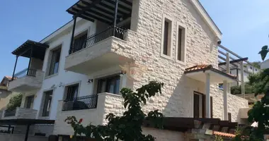 Haus 5 Zimmer in Krasici, Montenegro