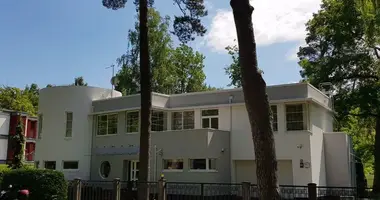 7 room house in Jurmala, Latvia