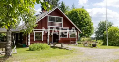 Haus 3 Zimmer in Uurainen, Finnland