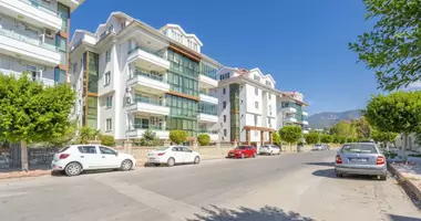 2 room apartment with double glazed windows, with balcony, with furniture in Alanya, Turkey
