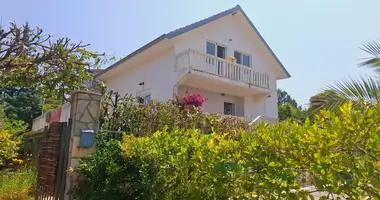 5 bedroom house in Krasici, Montenegro