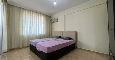 3 room apartment with parking, with elevator, with mountain view in Alanya, Turkey