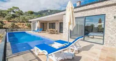 Villa 4 bedrooms with Swimming pool in Gelemis, Turkey