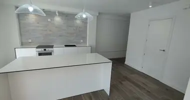 Apartamento 4 habitaciones en Torrevieja, España