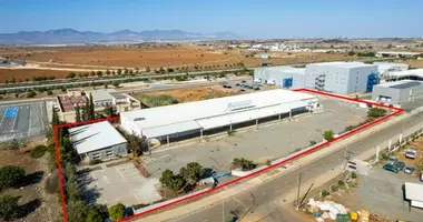 Propiedad comercial 2 675 m² en Nicosia, Chipre