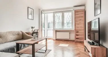 Mieszkanie 2 pokoi w Kraków, Polska