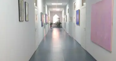 Oficina 2 441 m² en Rusia
