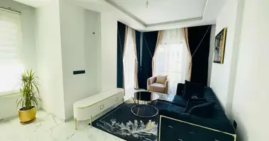 Duplex 2 bedrooms in Mahmutlar, Turkey