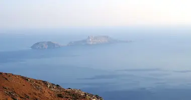 Участок земли в Меламбес, Греция
