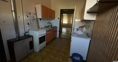 Mieszkanie 3 pokoi w Nagykanizsa, Węgry