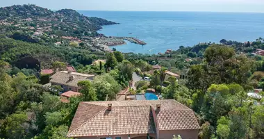 Villa 6 bedrooms with Elevator, with Terrace in Nice, France