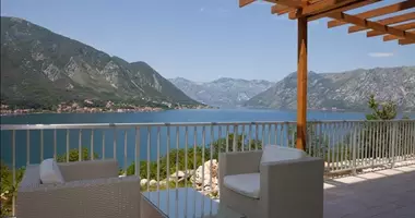 Apartamento 2 habitaciones en Kotor, Montenegro
