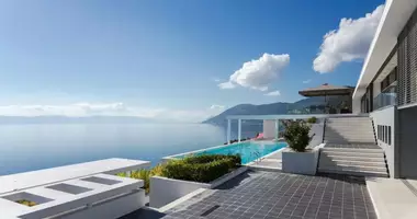 Villa 9 Zimmer mit Meerblick, mit Schwimmbad, mit Erste Küstenlinie in Ilia, Griechenland