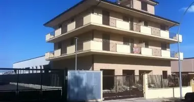 Gewerbefläche 550 m² in Terni, Italien