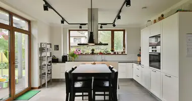 5 bedroom apartment in Sunisi, Latvia