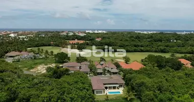 Villa 3 habitaciones con Amueblado, con Aire acondicionado, con Piscina en Higüey, República Dominicana