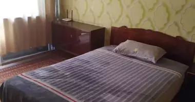 Квартира 4 комнаты с балконом, с мебелью, с бытовой техникой в Ташкент, Узбекистан