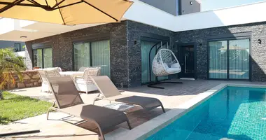 Casa 4 habitaciones en Muratpasa, Turquía