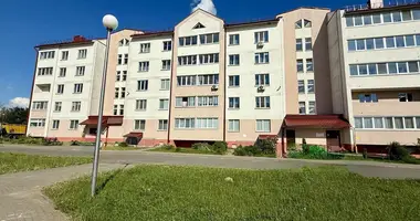 Apartamento 2 habitaciones en Smilavichy, Belarús