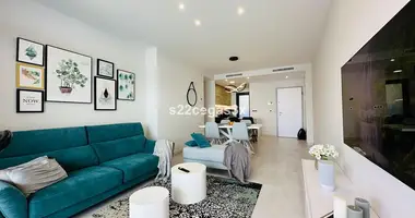 2 bedroom apartment in Benidorm, Spain