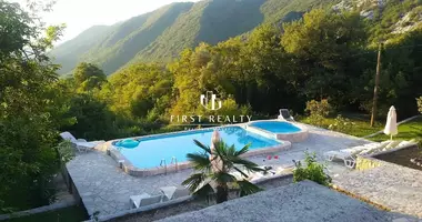 Mansion 7 bedrooms with balcony, with furniture, with air conditioning in Morinj, Montenegro