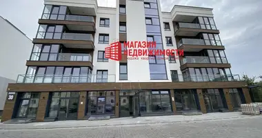 Apartamento 3 habitaciones en 30, Bielorrusia