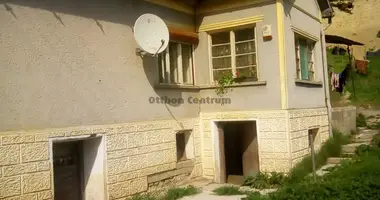 2 room house in Domahaza, Hungary