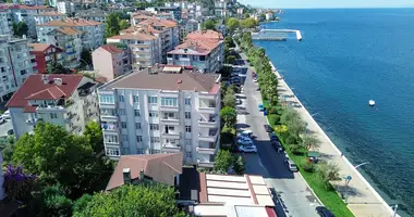 Квартира 5 комнат в Degirmendere Yali Mahallesi, Турция