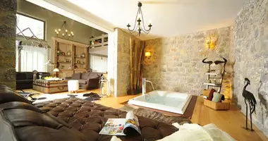 Ferienhaus 6 Zimmer in Gemeinde Distomo-Arachova-Antikyra, Griechenland