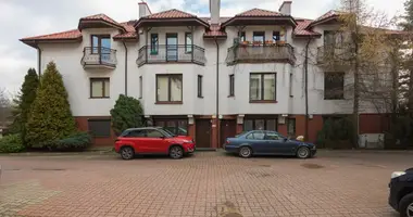 Mieszkanie w Warszawa, Polska