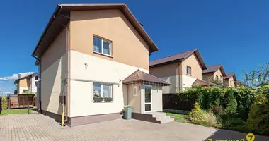 Dom w Ozyaritska Slabadski rural council, Białoruś