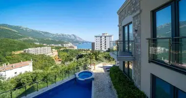 Condo 3 bedrooms with air conditioning, with sea view, with swimming pool in Becici, Montenegro