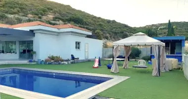 4 bedroom house in Alassa, Cyprus
