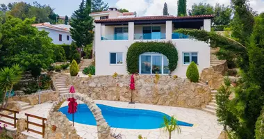 Villa 3 habitaciones en Kamares, Chipre