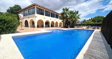 Villa 4 chambres dans lAlfas del Pi, Espagne