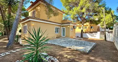 Casa 4 habitaciones en Denia, España